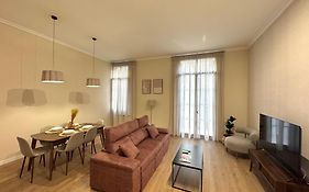 Anais Apartments By Gaiarooms
